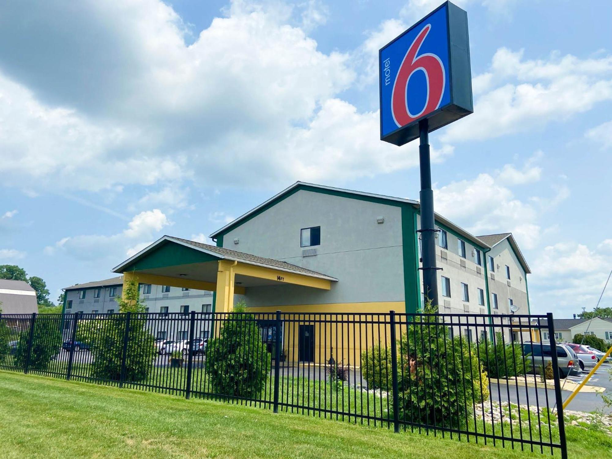 Motel 6 Lancaster Fertility Esterno foto